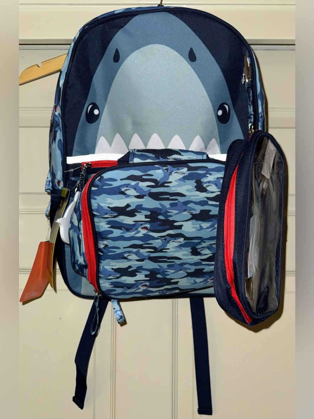 Wonder Nation Boy's 17" Shark Bite Backpack & Lunch Set, Blue